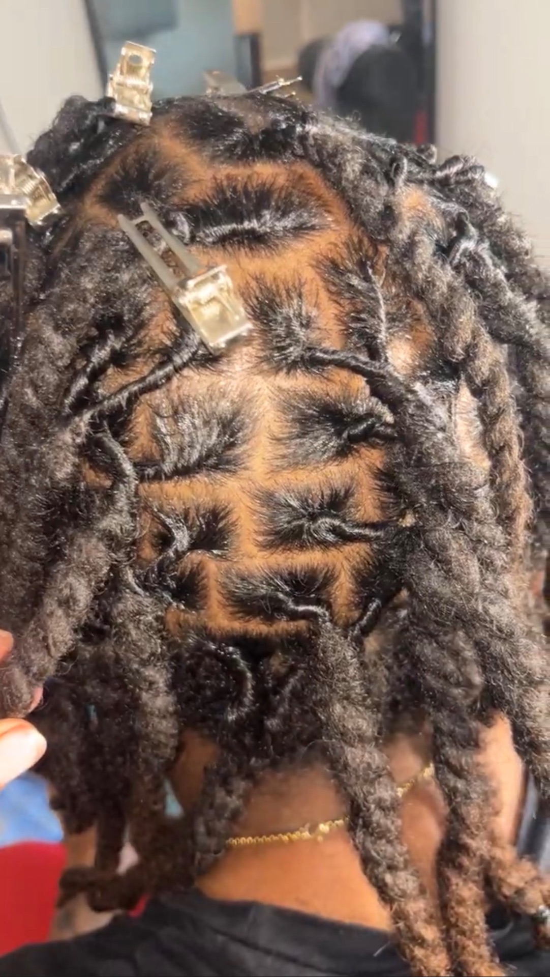 Starter Locs & Retwists